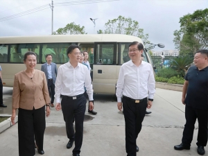 省市场监督管理局党组书记、局长沈海斌率队赴通州区食品生产企业调研